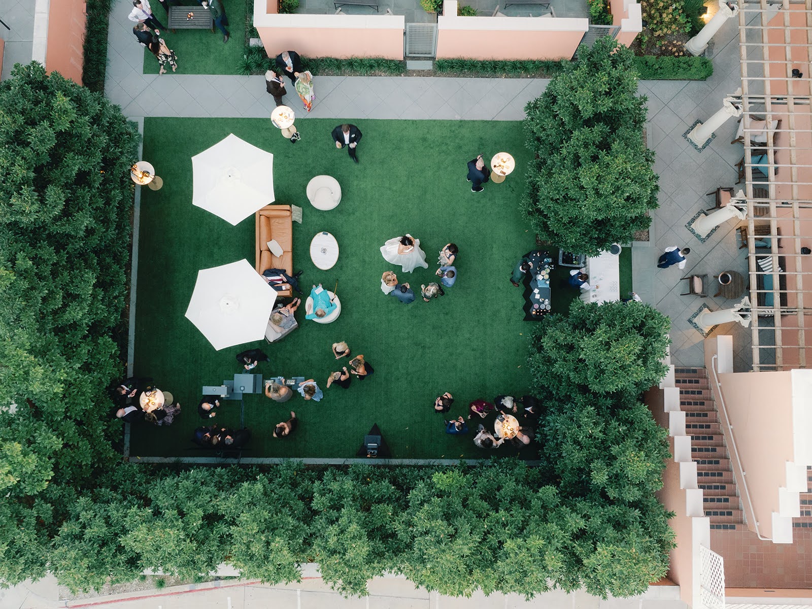 Courtyard wedding area at the Rosewood Mansion.